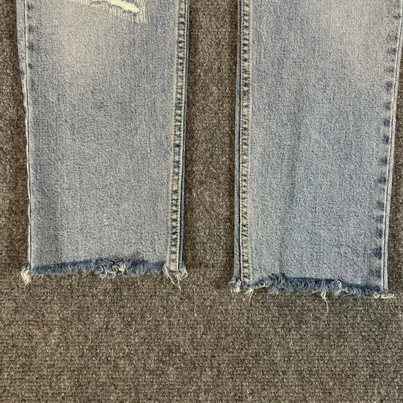 Calvin Klein Jeans Mid Rise Slim Distressed Jeans Women's 29x32 - Picture 3 of 7